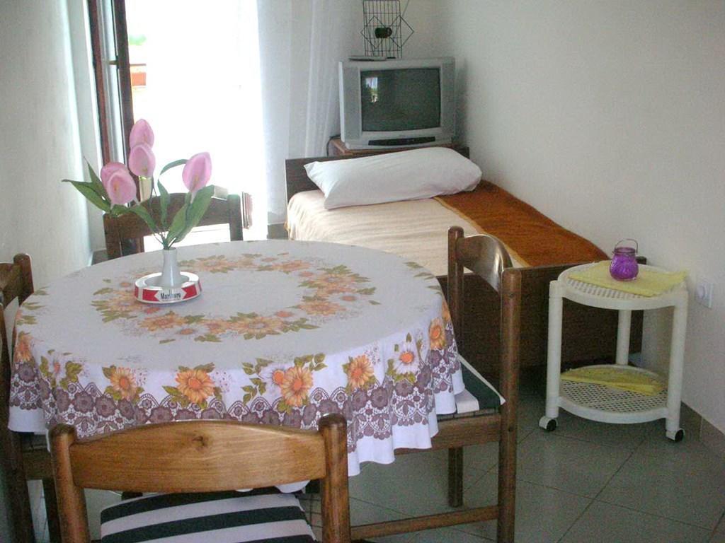 Apartment Cvjetko By Interhome Rakalj Δωμάτιο φωτογραφία
